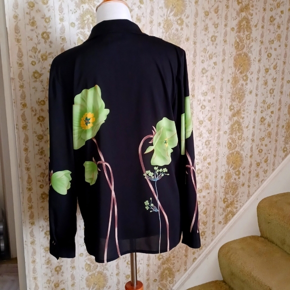 Sag Harbor Button-Front Blouse - Black w/Lime Green Flowers -- Size 12 - Picture 2 of 5